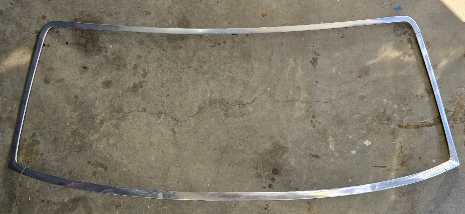 1980 - 1996 Ford Truck Windshield Trim Set F100 F150 F250 F350 Bronco (DENTS)