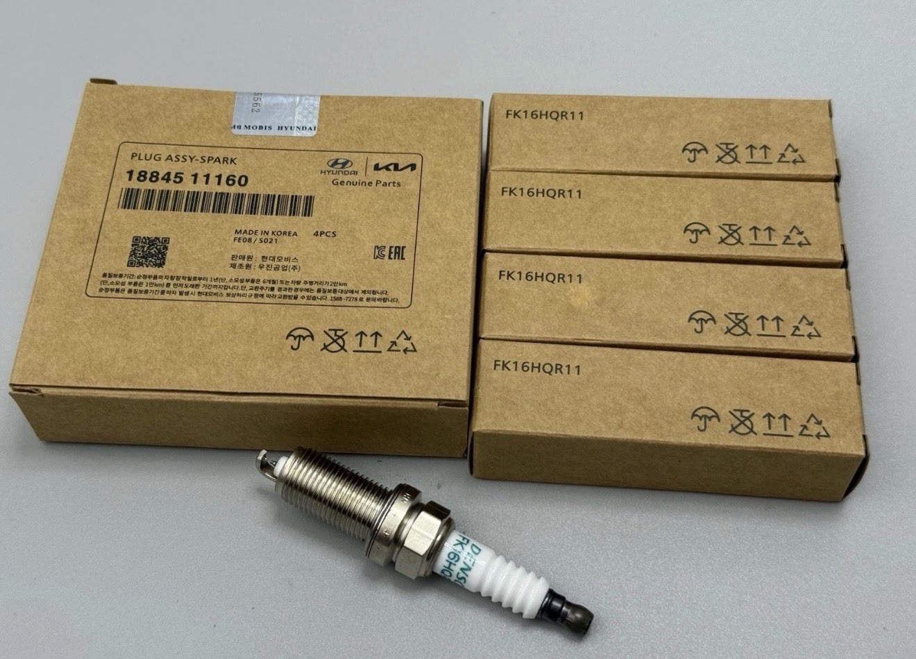 New Hyundai Kia OEM Genuine Iridium Spark Plug (4PC) Denso 18845-11160