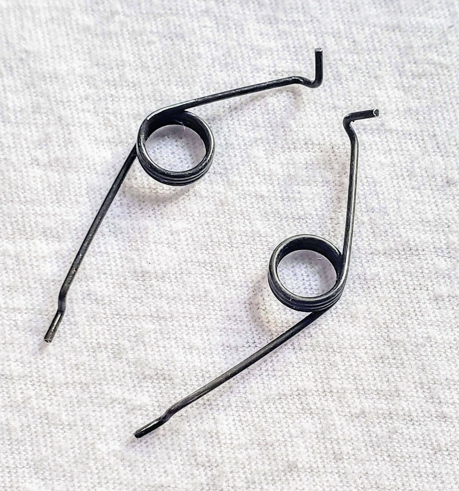 2000-2005 Buick Lesabre Ash Tray Lift Assist Springs