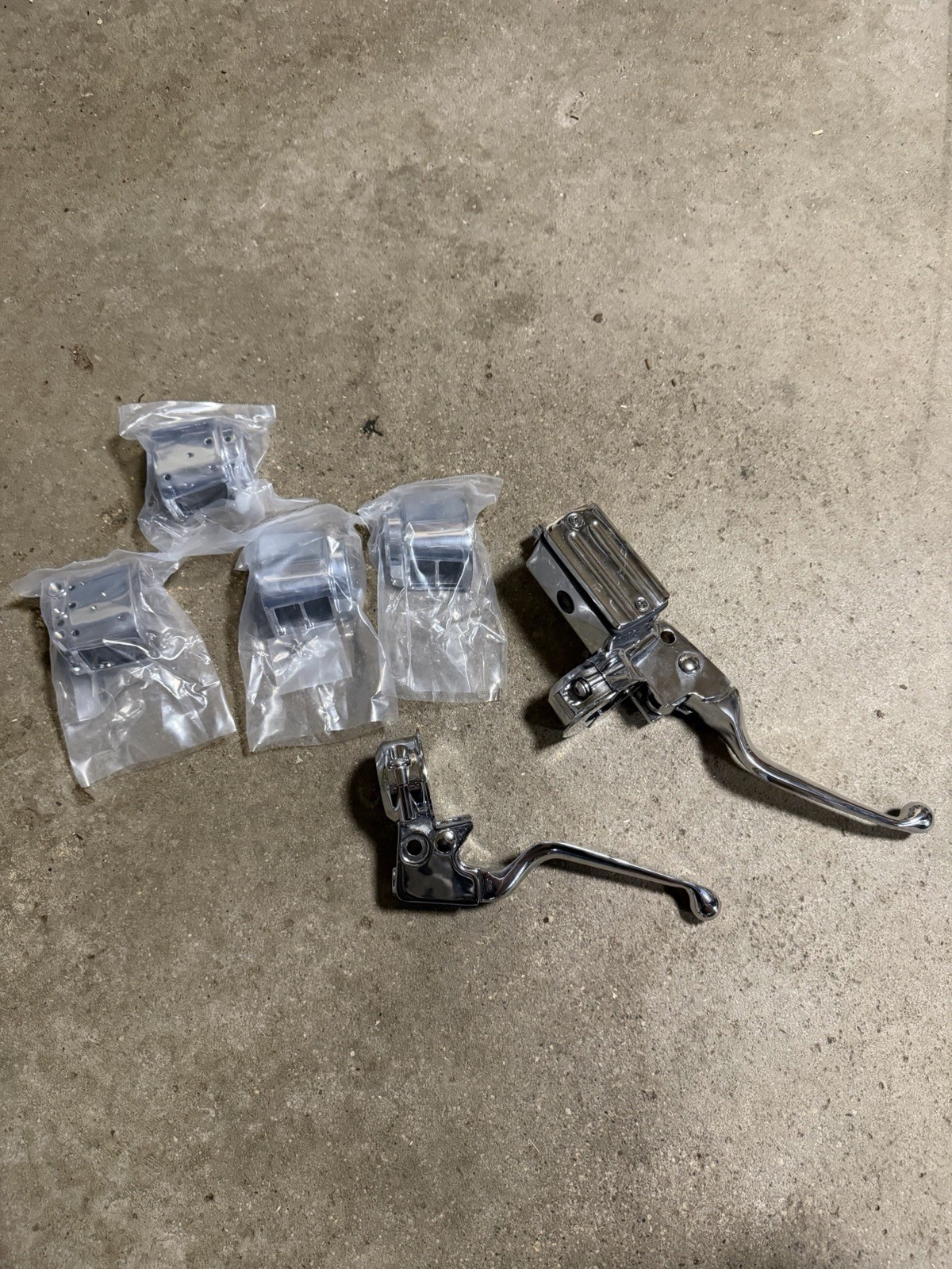 MID-USA SWITCH HOUSINGS AND CONTROLS FOR HARLEY SOFTAIL DYNA PARTS 1982-95