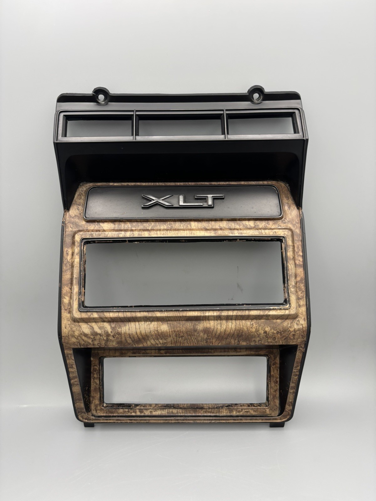 1980-1986 Ford F150 F250 Bronco Dash Radio Climate Control Bezel XLT Woodgrain