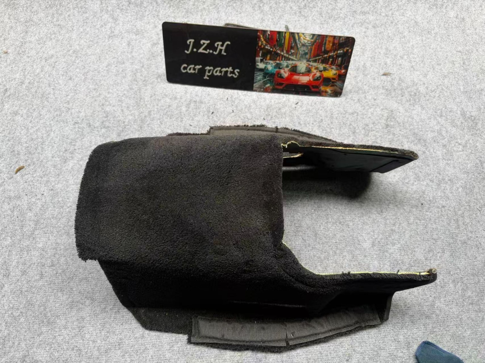 Used,For 10-16 Bentley Mulsanne passage cover OEM PN 3Y0863519A Used,For 10-16 Bentley Mulsanne passage cover OEM PN 3Y0863519A
