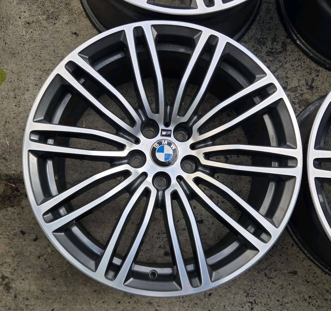 GENUINE 19x8 BMW #664M Factory Rim OEM Wheel 17 18 19 20 530e 530i 540i M550i