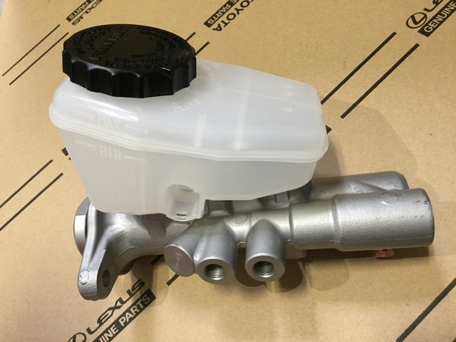 Genuine Toyota Supra MK4 Turbo Brake Master Cylinder 47201-14880