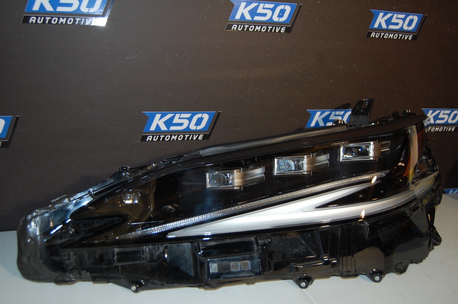 2022-2025 Lexus ES350 Left Triple Beam LED Headlight OEM 81185-33L80 All Tabs