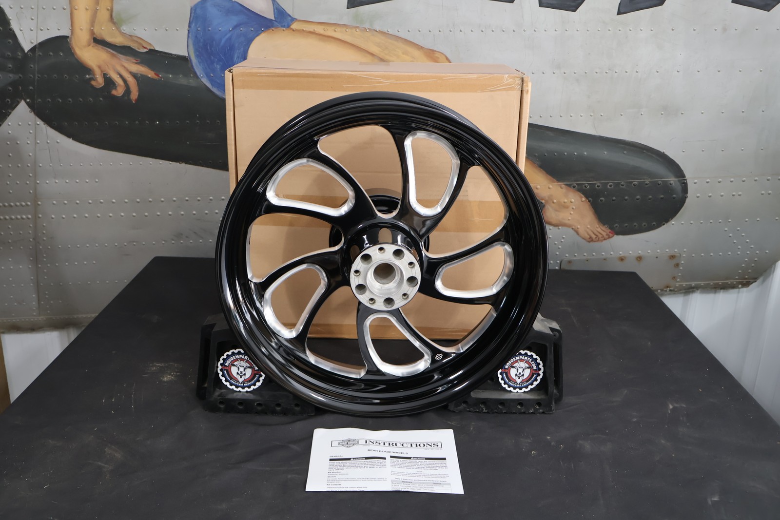 40900046 NEW OEM 2009-2025 HARLEY-DAVIDSON TOURING BLADE REAR WHEEL 18