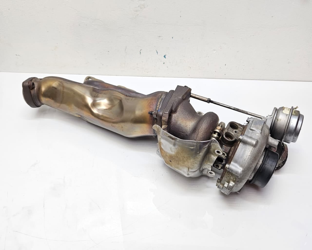 A2780903080-Mercedes-Benz M157 AMG GLE63 CLS63 Turbocharger Right