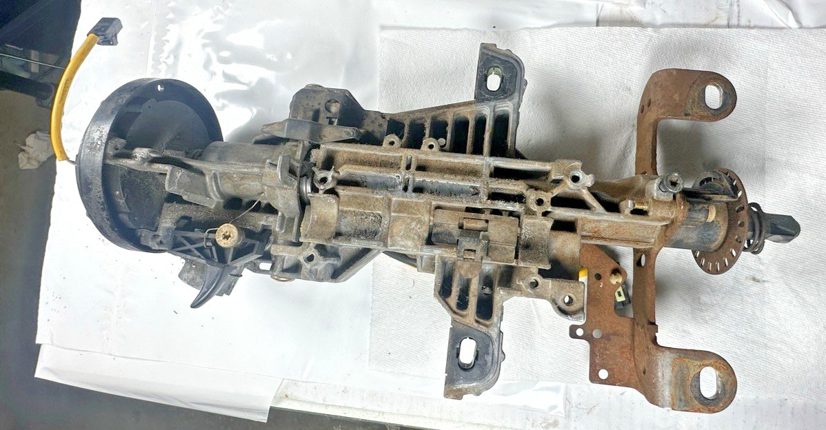 92-96 Ford F150 Non-Tilt Manual Steering Column OEM F250 F350 Bronco No Key 92-96 Ford F150 Non-Tilt Manual Steering Column OEM F250 F350 Bronco No Key