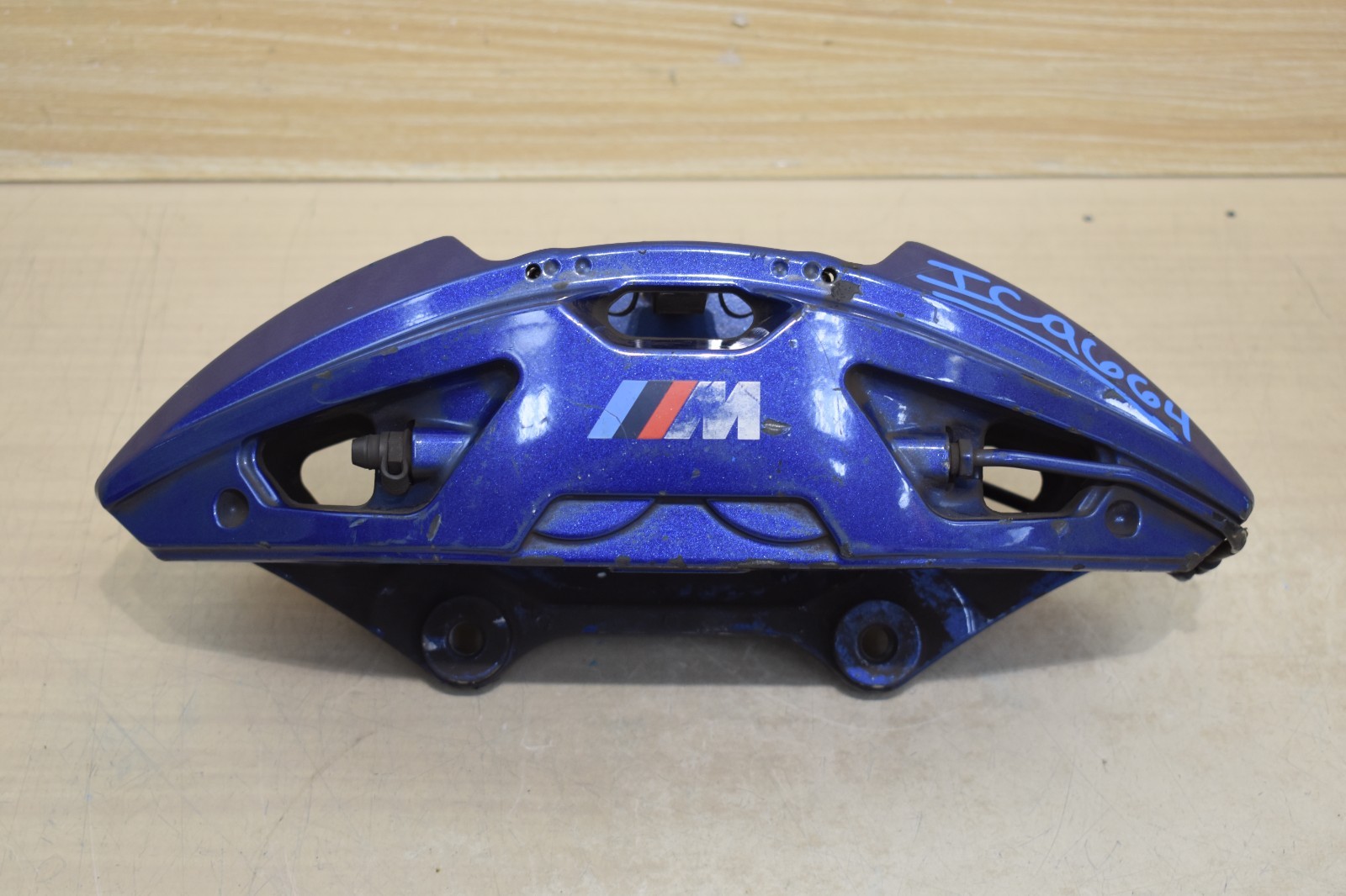 19-25 BMW X5 G05 4.4L AWD FRONT LEFT M SPORT BREAK CALIPER ASSEMBLY BLUE OEM 19-25 BMW X5 G05 4.4L AWD FRONT LEFT M SPORT BREAK CALIPER ASSEMBLY BLUE OEM