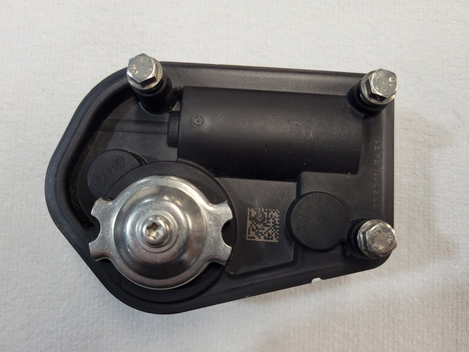 GENUINE OEM 2016 - 2024 CHEVY CAMARO EXHAUST ACTUATOR 82664141 GENUINE OEM 2016 - 2024 CHEVY CAMARO EXHAUST ACTUATOR 82664141
