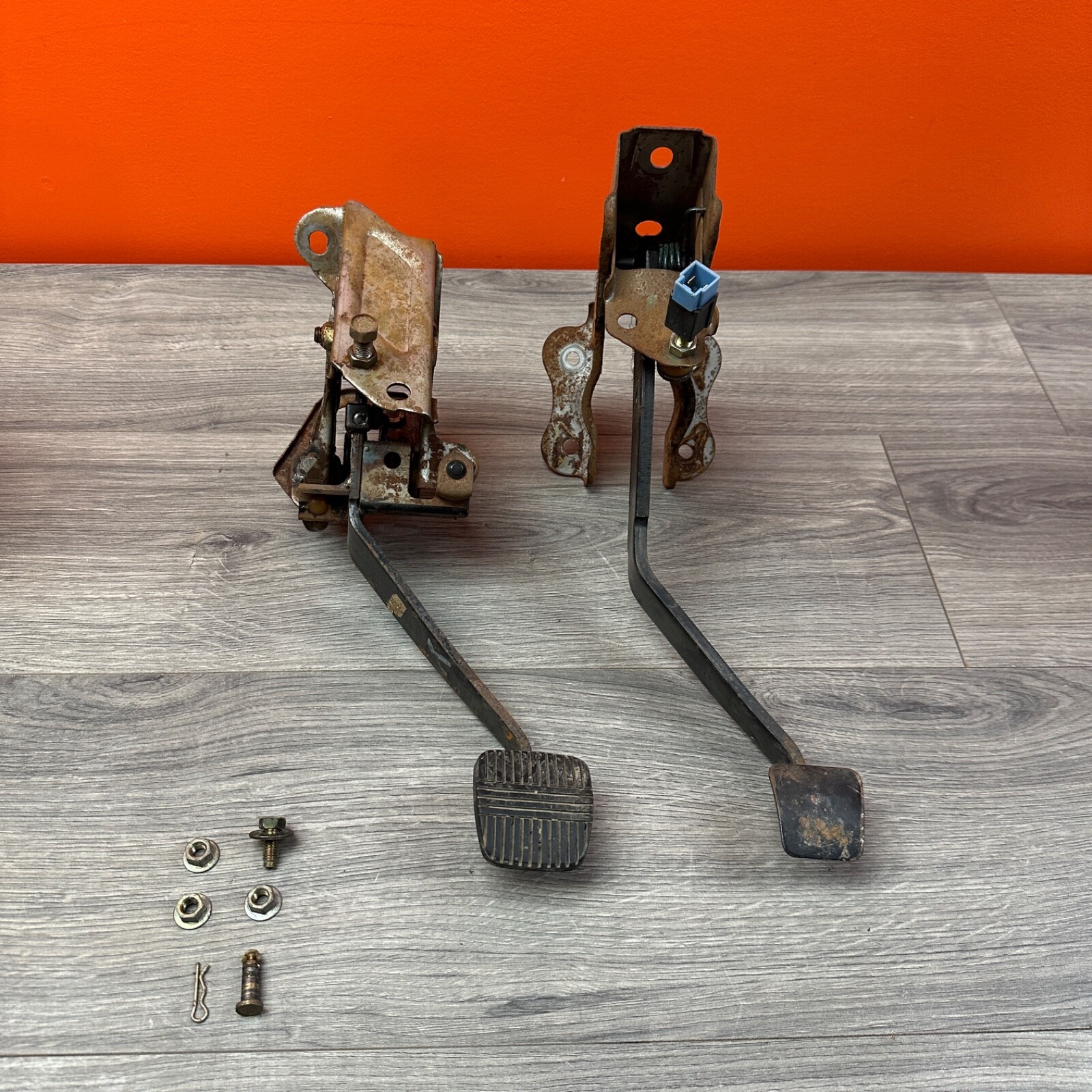 91-94 Nissan Sentra SE-R Clutch & Brake Pedal Set - Manual Transmission - NX2000