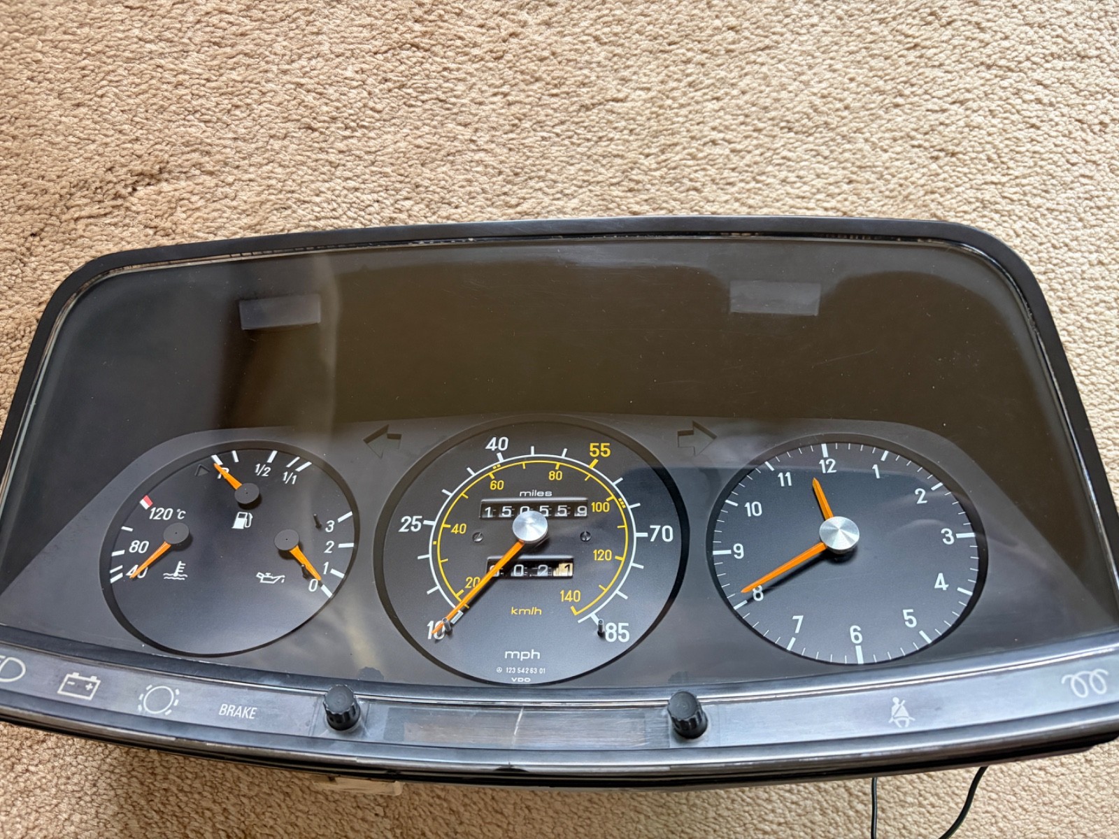 Mercedes W 123 300D 300TD  Speedometer Instrument Cluster Oem 1981