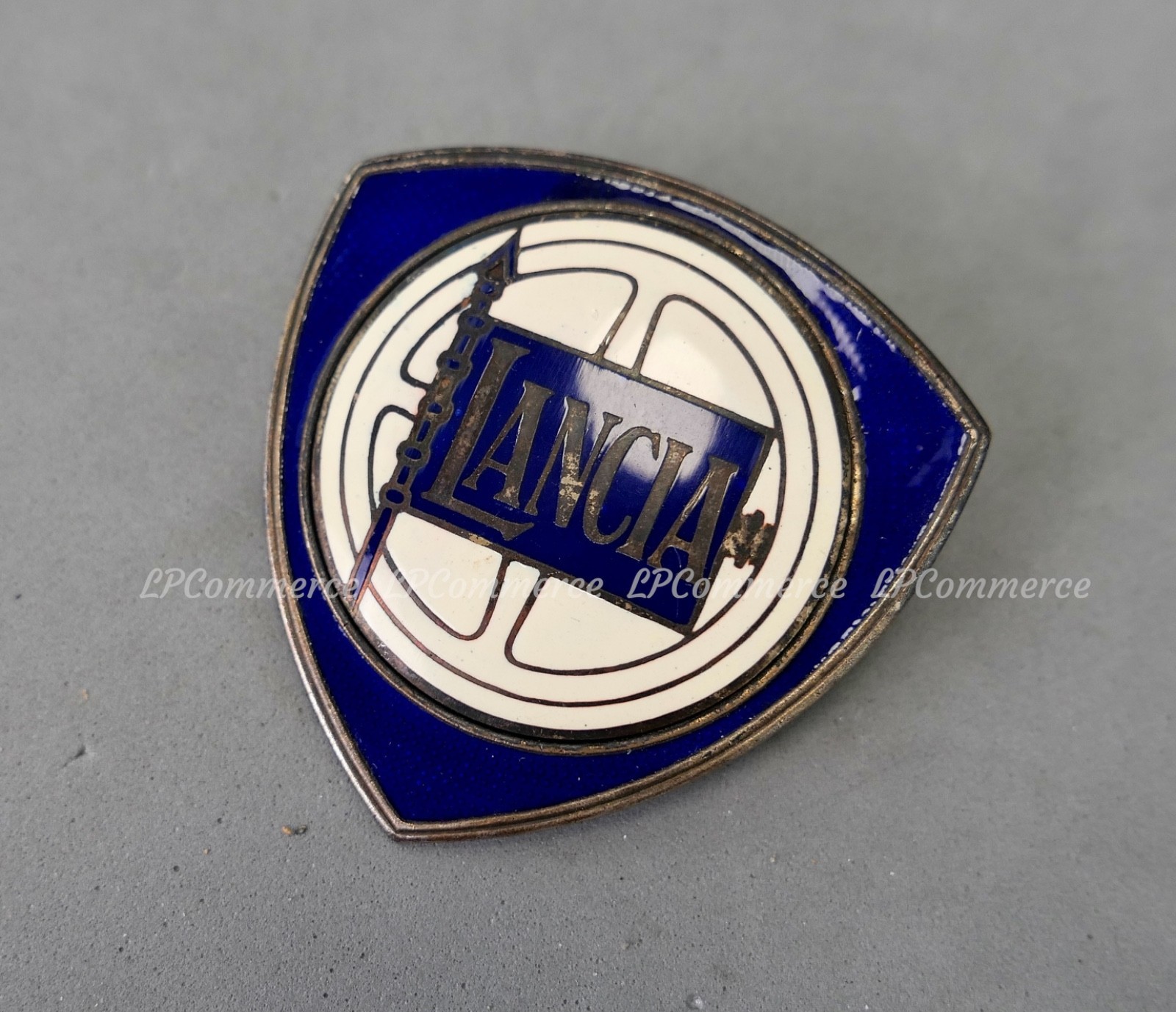 Original Lancia enamelled emblem grille grille Ardea Aurelia