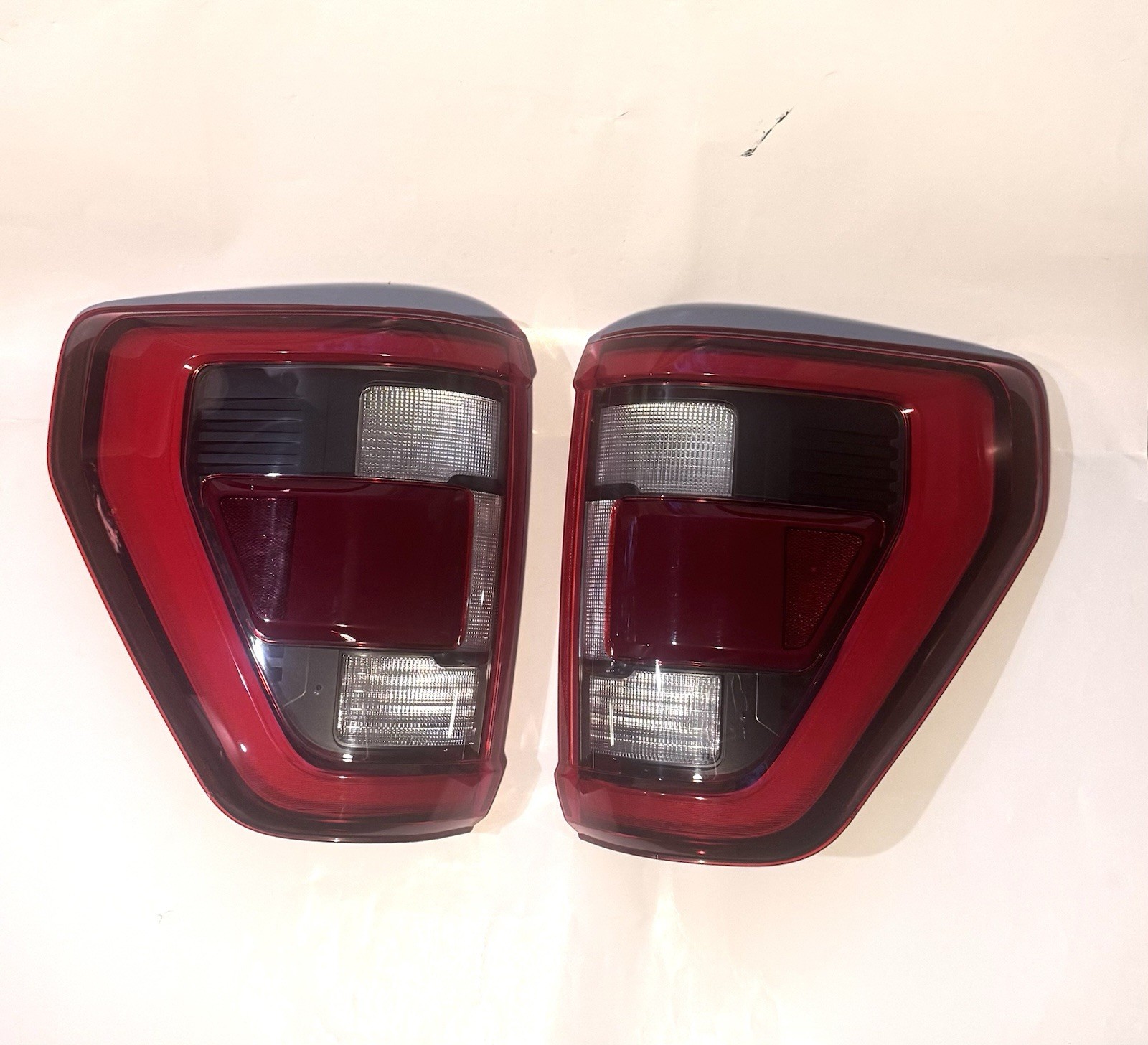 OEM 21-23 F150 Tremor LED Taillights NL34-13B504-FA NL34-13B505-FA NO BLIS