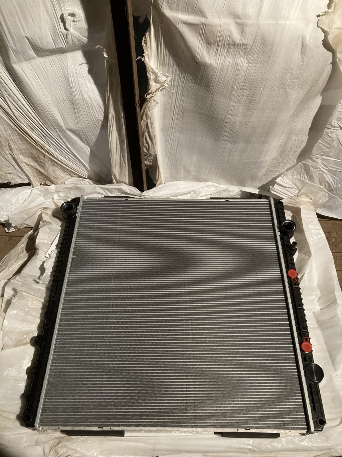 Wheeler Tru-Fit Radiator w/o Frame 1101-0057-Replaces MOD3S0580800002 (NOS) Wheeler Tru-Fit Radiator w/o Frame 1101-0057-Replaces MOD3S0580800002 (NOS)
