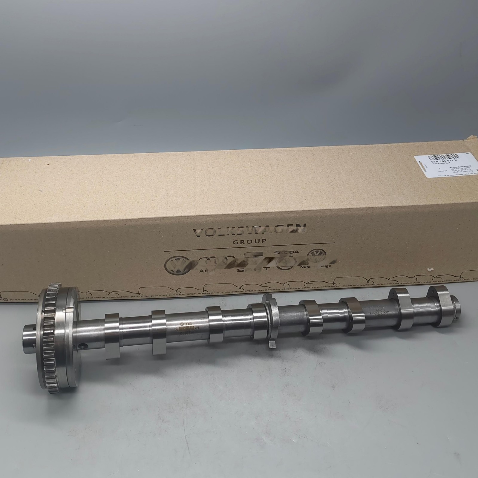 NEW Intake Camshaft 06H109021K For VW Tiguan Passat CC AUDI A3 A4 Q5 2.0 TSI