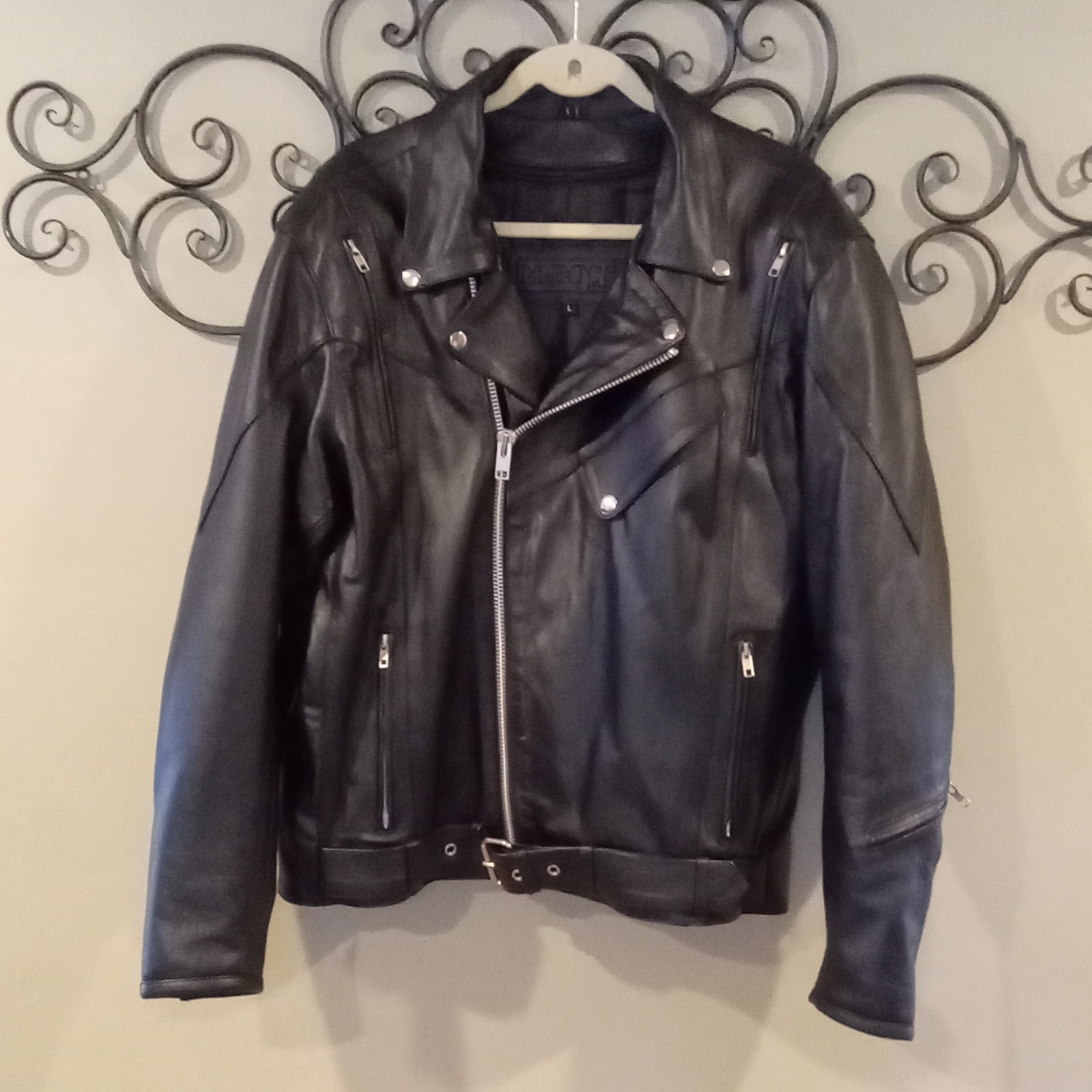 M-BOSS Men's 100% Leather Riding Jacket Coat Padded Elbow/Shoulders Large - NEW