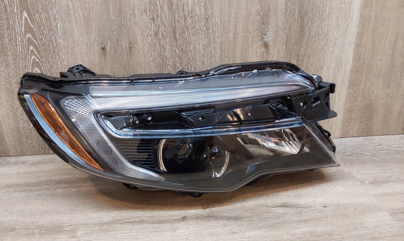 2016-2022 HONDA  RH HEADLIGHT  ASSY OEM