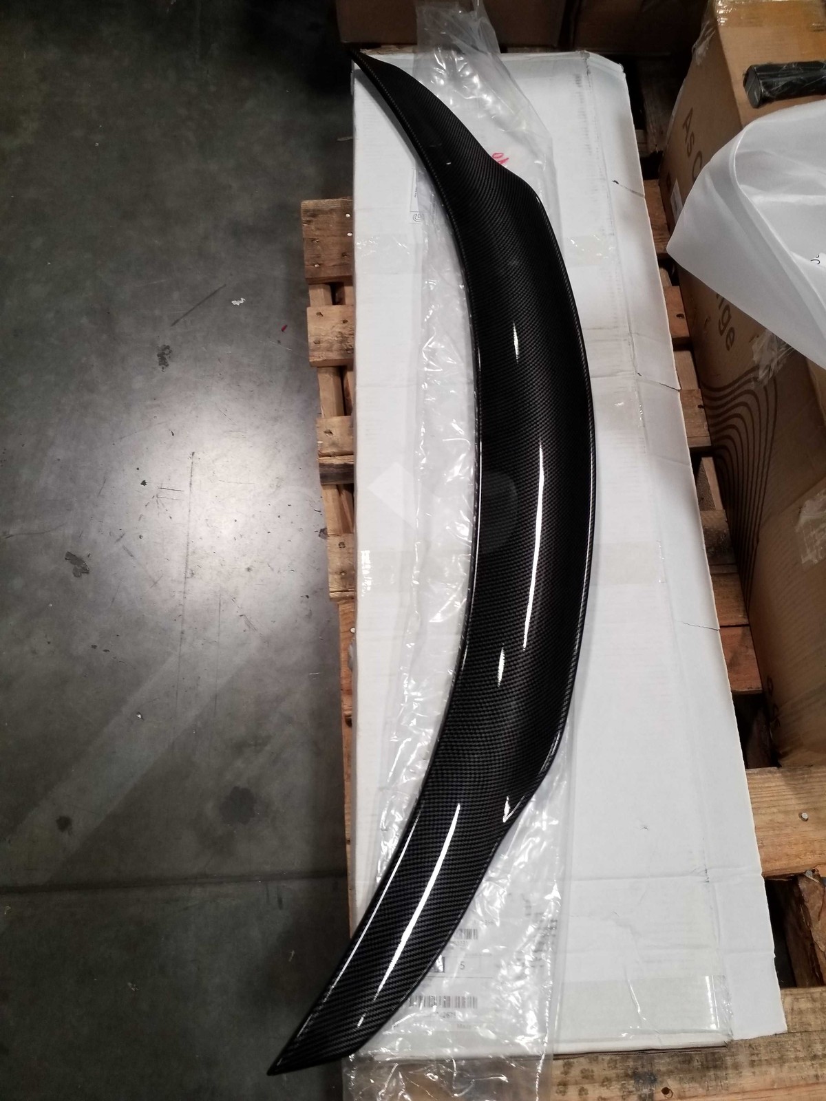 Used Carbon Fiber Style Rear Trunk Spoiler Wing Lip Fit For benz  W205 2015-2021