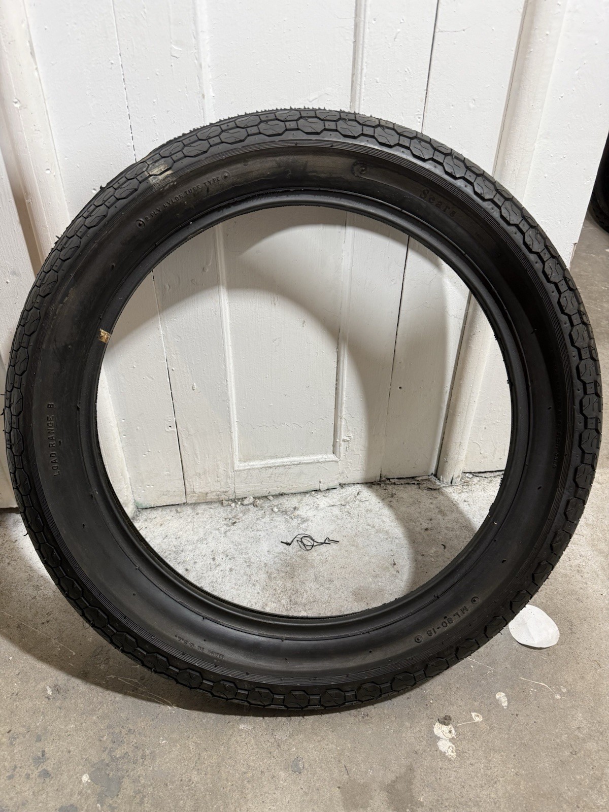 NOS SEARS MOTORCYCLE TIRE ML90-18