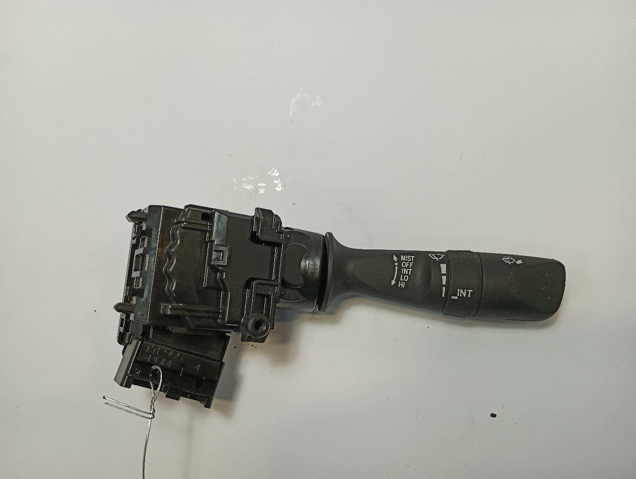 Toyota Steering Column Windshield Wiper Washer Switch 11748316