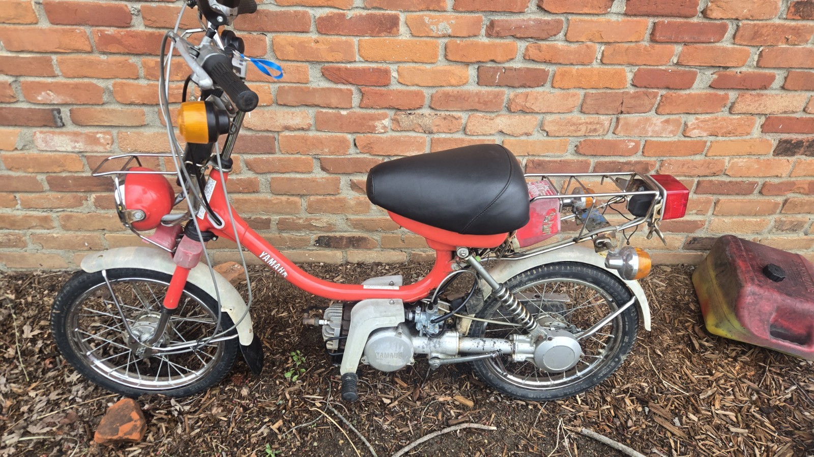 Yamaha Qt50 VERY GOOD CONDITION Yamaha Qt50 VERY GOOD CONDITION