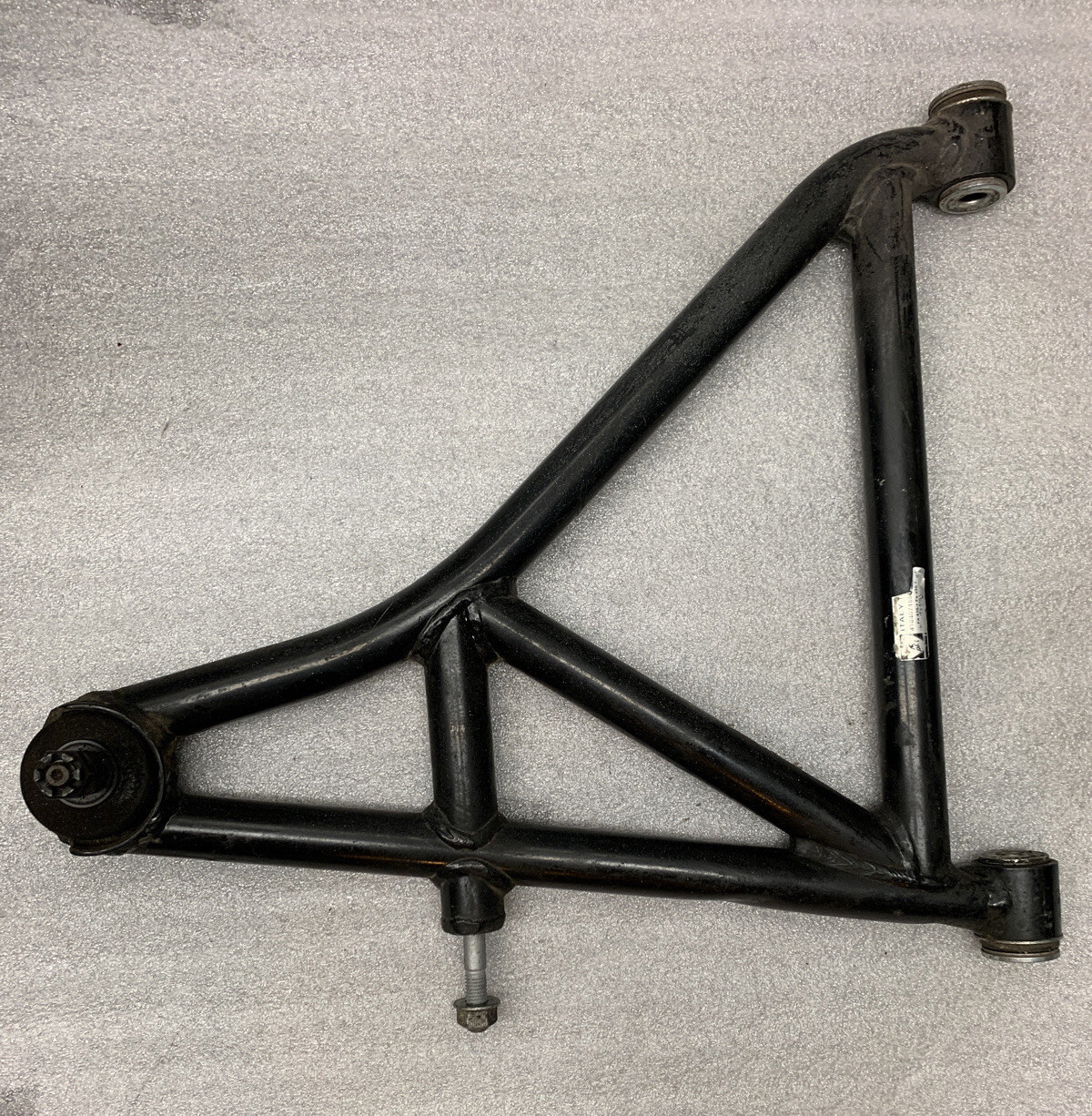 LAMBORGHINI MURCIELAGO LP640 DRIVER SIDE LOWER CONTROL ARM OEM 410407155B LAMBORGHINI MURCIELAGO LP640 DRIVER SIDE LOWER CONTROL ARM OEM 410407155B