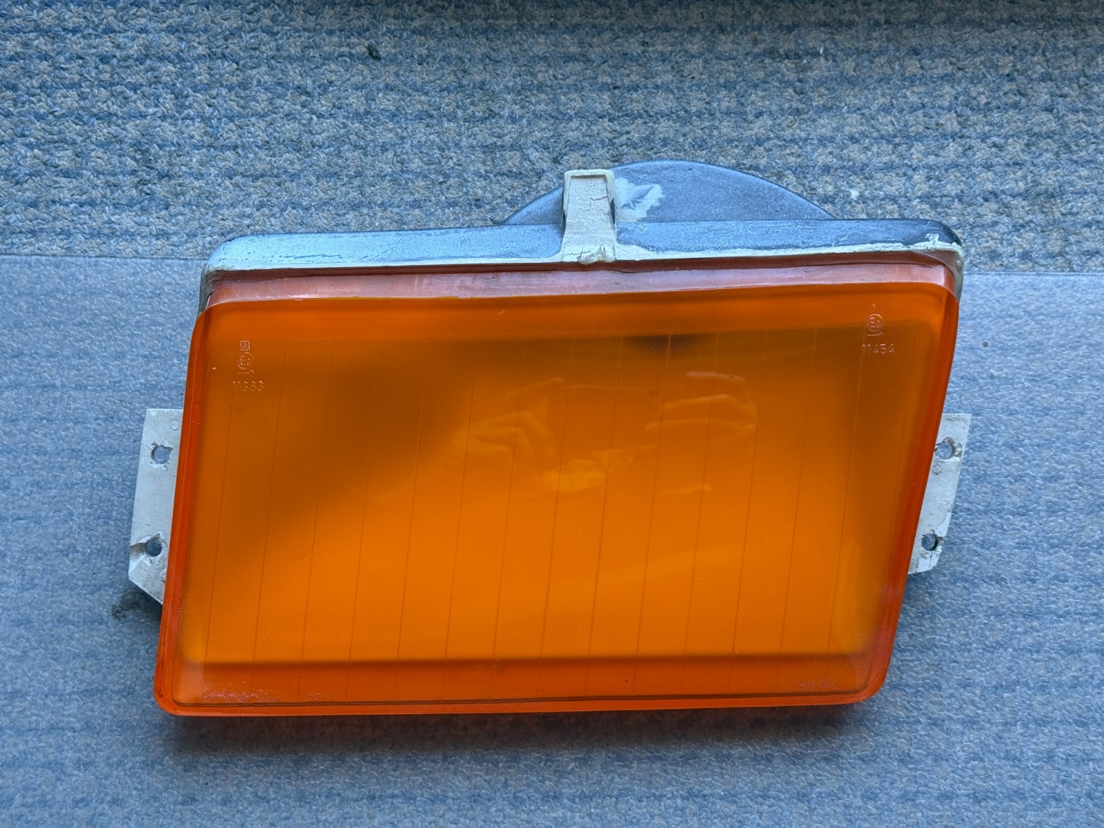 1984 Ferrari BB512i left front signal light