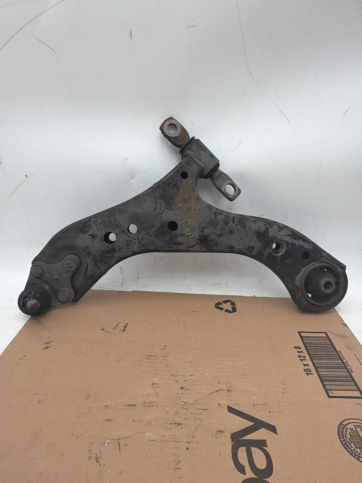 RH 18-25 TOYOTA CAMRY RIGHT PASSENGER SIDE FRONT CONTROL ARM OEM