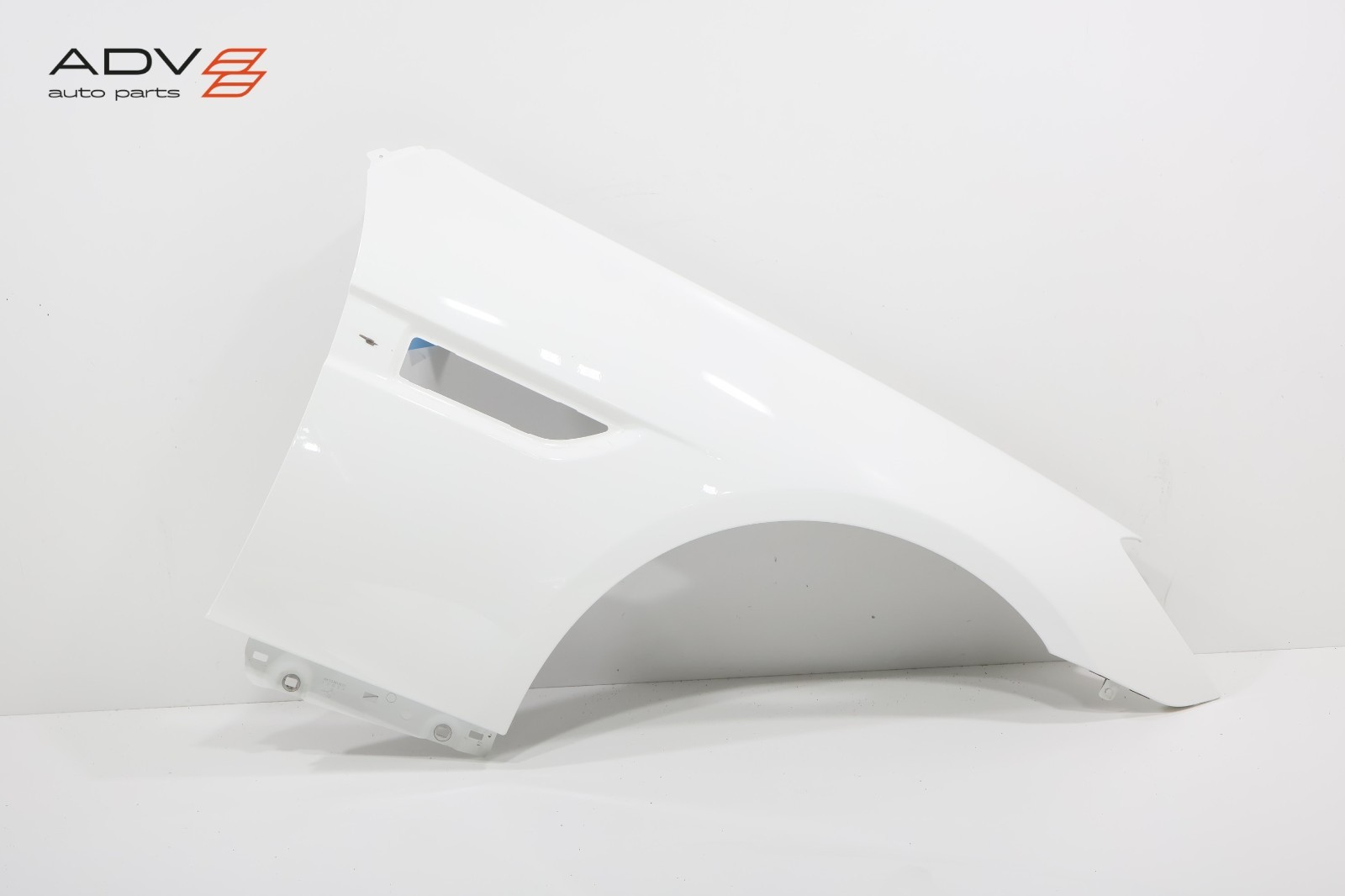 2012-2020 MERCEDES SLC300 R172 FRONT RIGHT PASSENGER SIDE FENDER COVER PANEL OEM