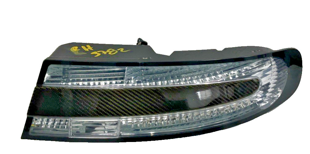 2006-2016 Aston Martin Vantage Right RH Taillight DG3313404AC OEM