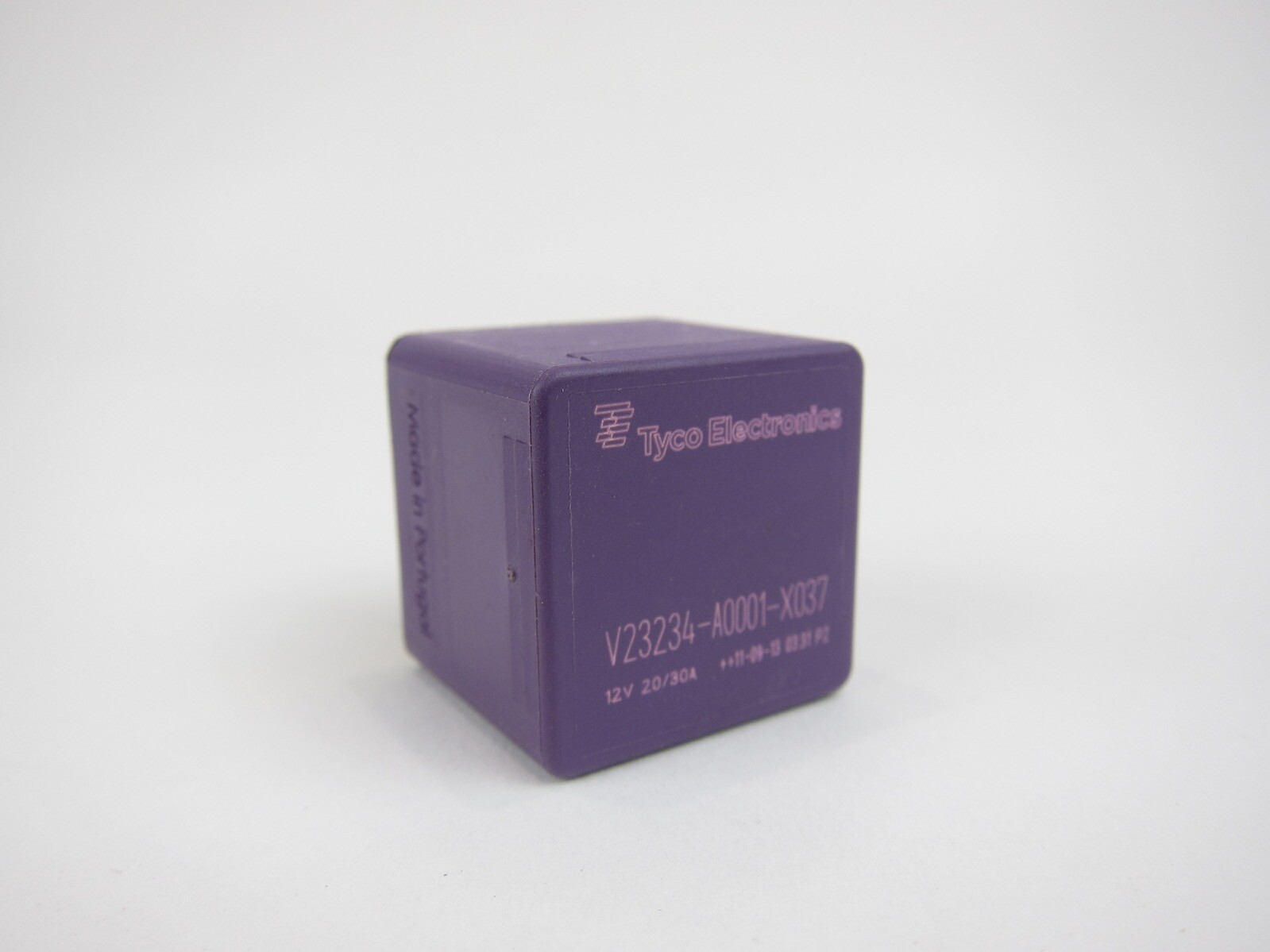 NEW Tyco Electronics V23234-A0001-X037 High Current Mini Relay 12033862
