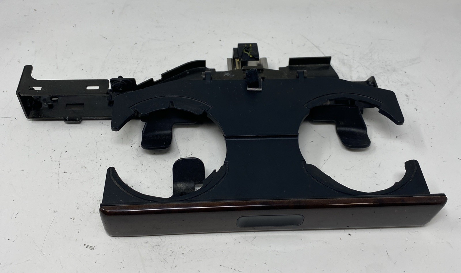 BMW E38 7 SERIES FRONT CENTER CONSOLE DUAL CUP HOLDER WITH WOOD TRIM