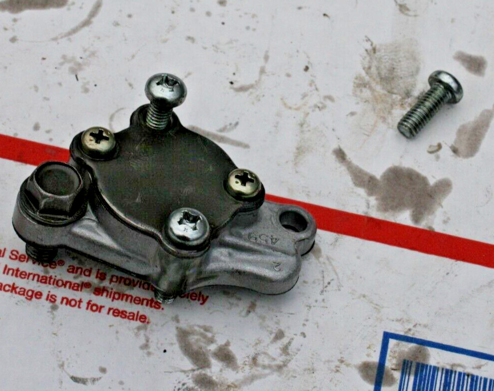 1981-85 HONDA ATC 110 OEM OIL PUMP / VIN #TB02E-2553637 1981-85 HONDA ATC 110 OEM OIL PUMP / VIN #TB02E-2553637