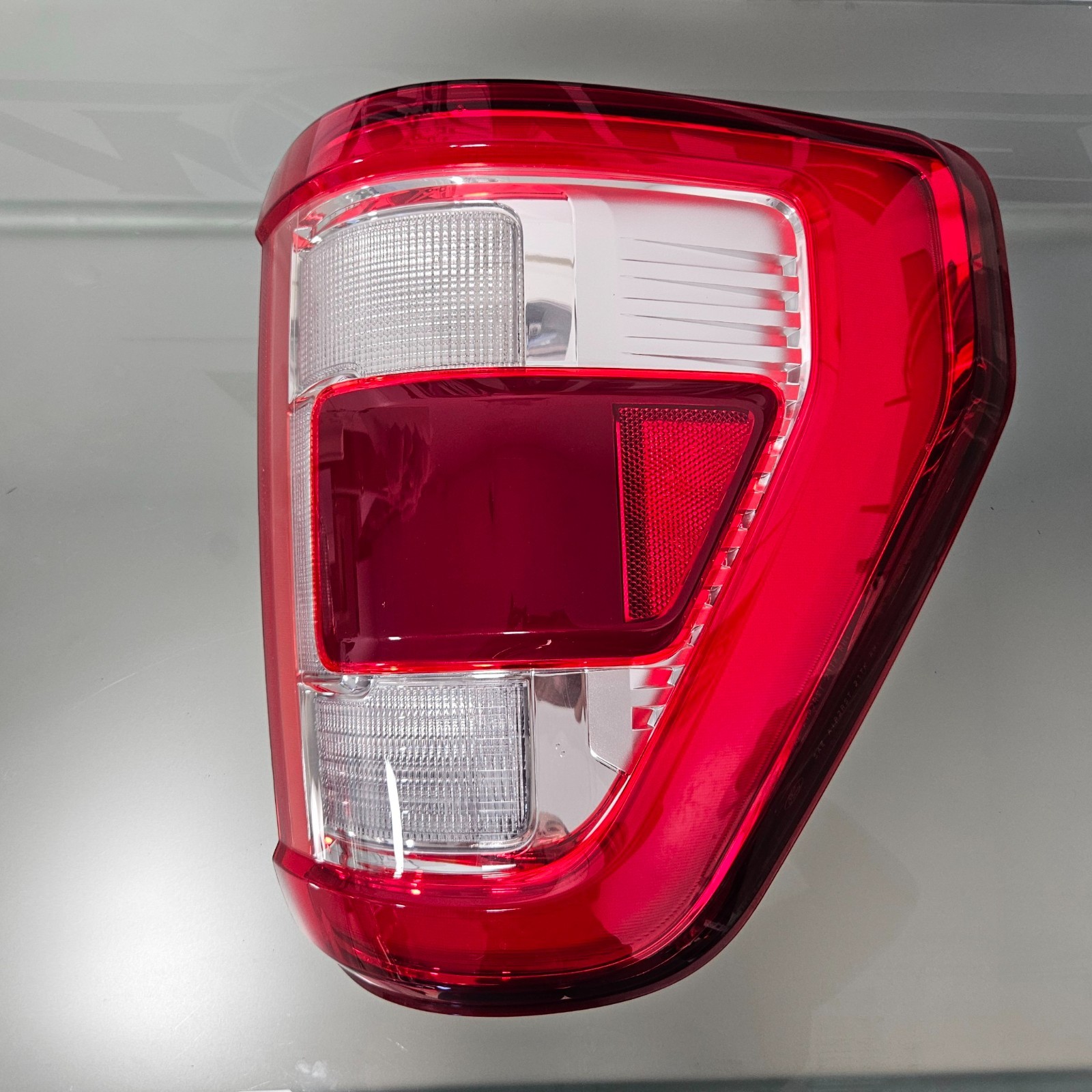 2021-2024 FORD F150 TAIL LIGHT LED RIGHT PASSENGER  BLIND SPOT LED #3442