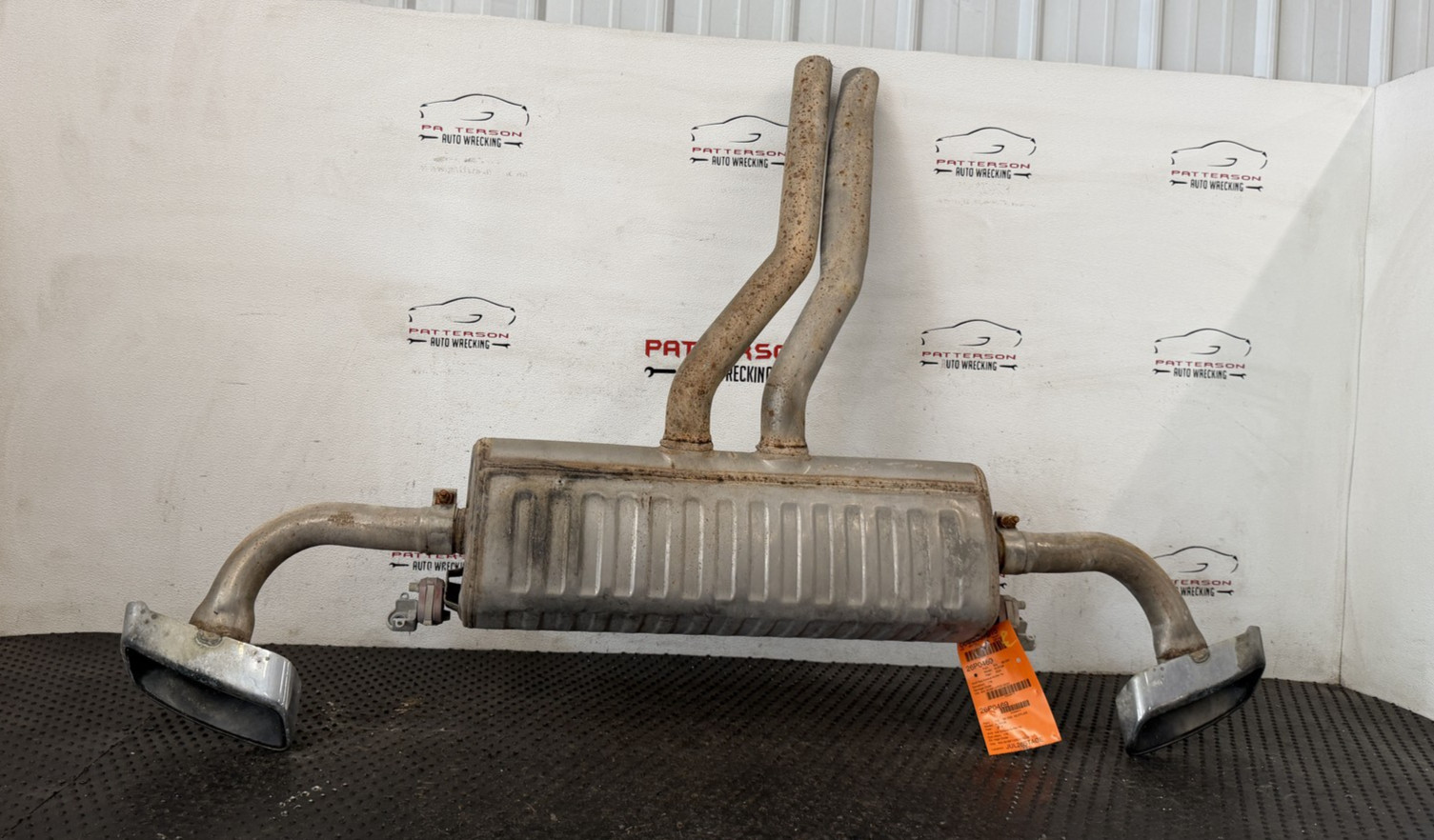 24-25 Audi Q8 3.0 Rear Exhaust Tail Pipe 4M8253609B 24-25 Audi Q8 3.0 Rear Exhaust Tail Pipe 4M8253609B