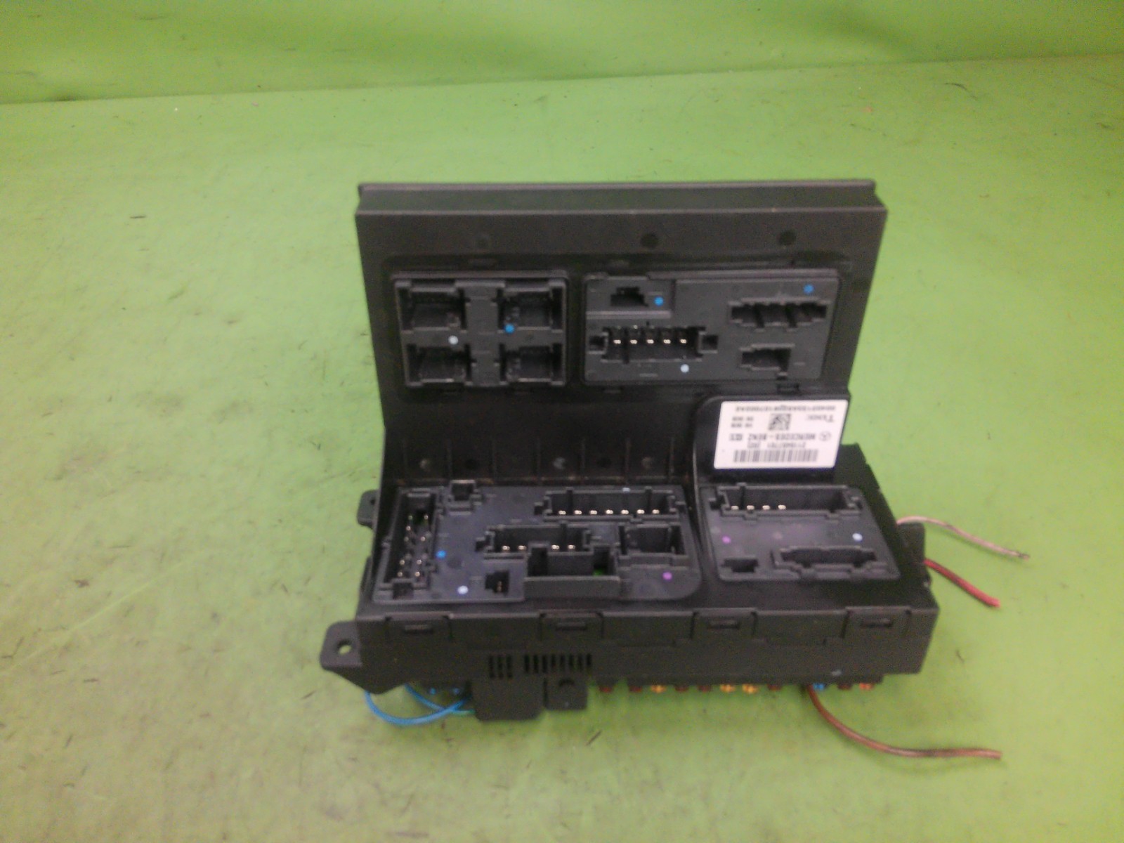 07-08 MERCEDES CLS550 E350 FRONT SAM FUSE BOX CONTROL MODULE 2115457701 OEM