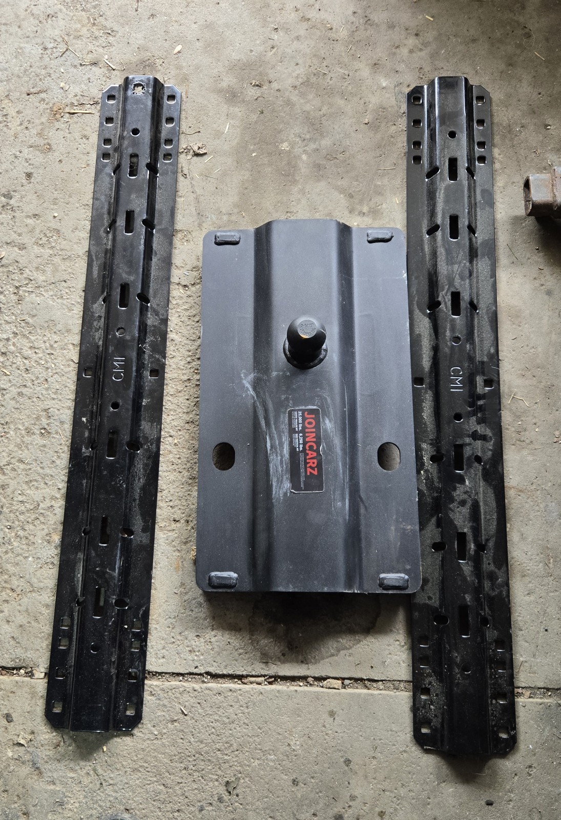 Joincarz Gooseneck hitch And Rails, towing