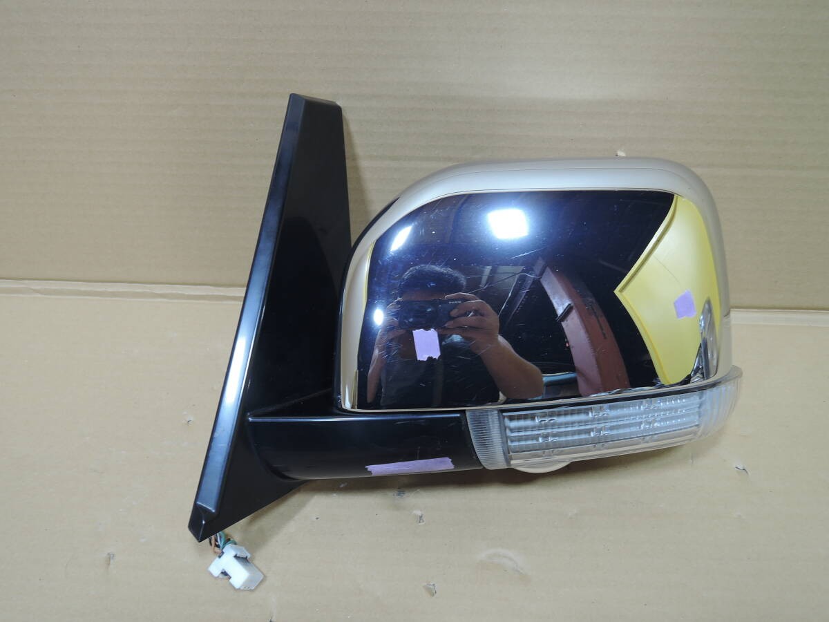 Mitsubishi Delica D5 Early CV5W CV1W Genuine Door Mirror Side Mirror Left KOITO