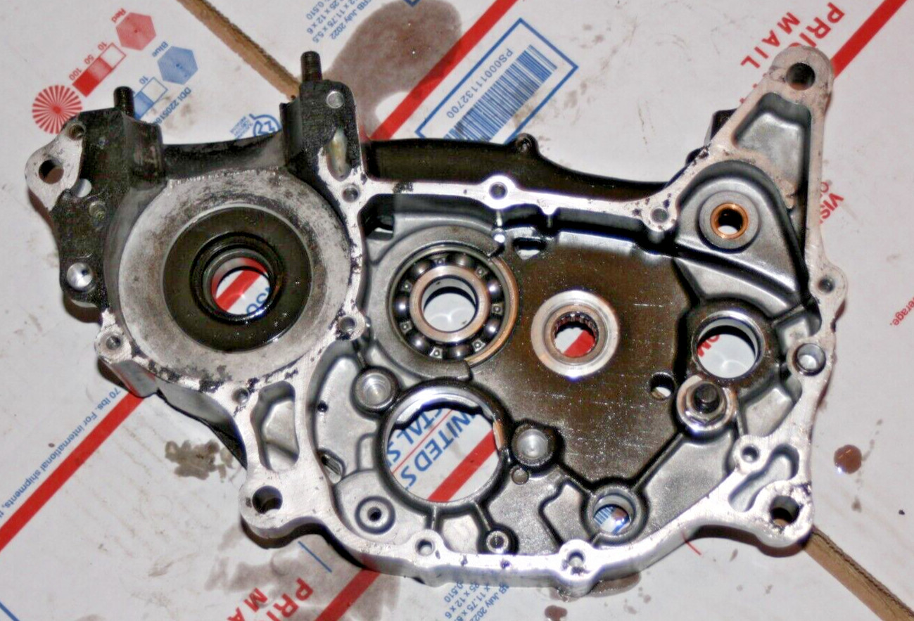 1975-76 HONDA MT 125 ENGINE CASE VIN# MT125E-3002001 1975-76 HONDA MT 125 ENGINE CASE VIN# MT125E-3002001