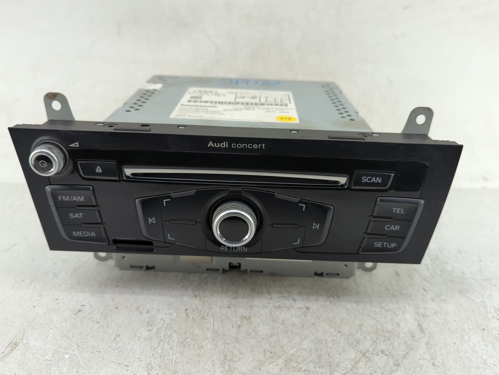 2013-2016 Audi A4 Am Fm Cd Player Radio Receiver D7PL7 2013-2016 Audi A4 Am Fm Cd Player Radio Receiver D7PL7