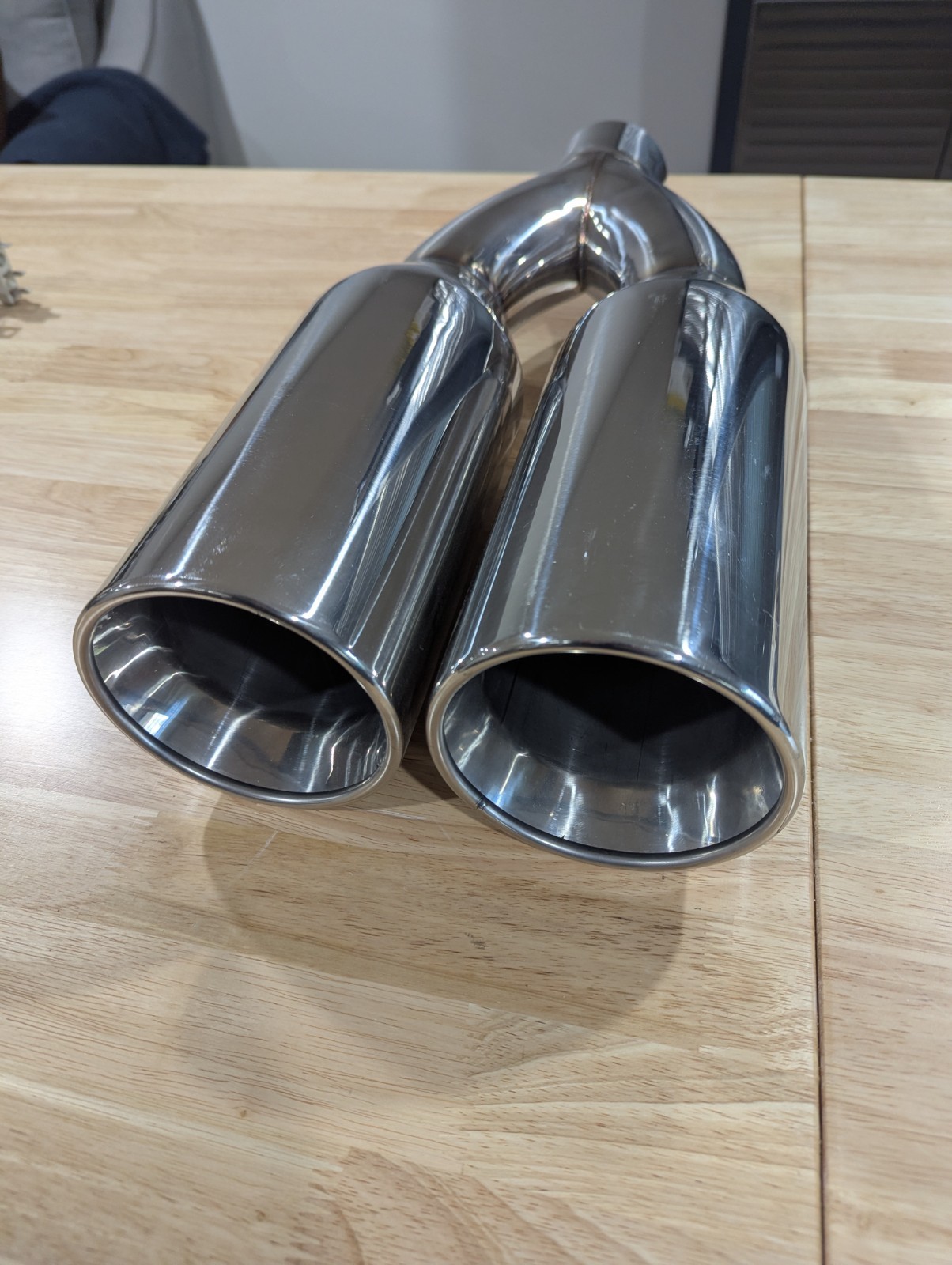 DT-30538PL STAINLESS EXHAUST TIP DUAL DOUBLE WALL PENCIL ROLL 3
