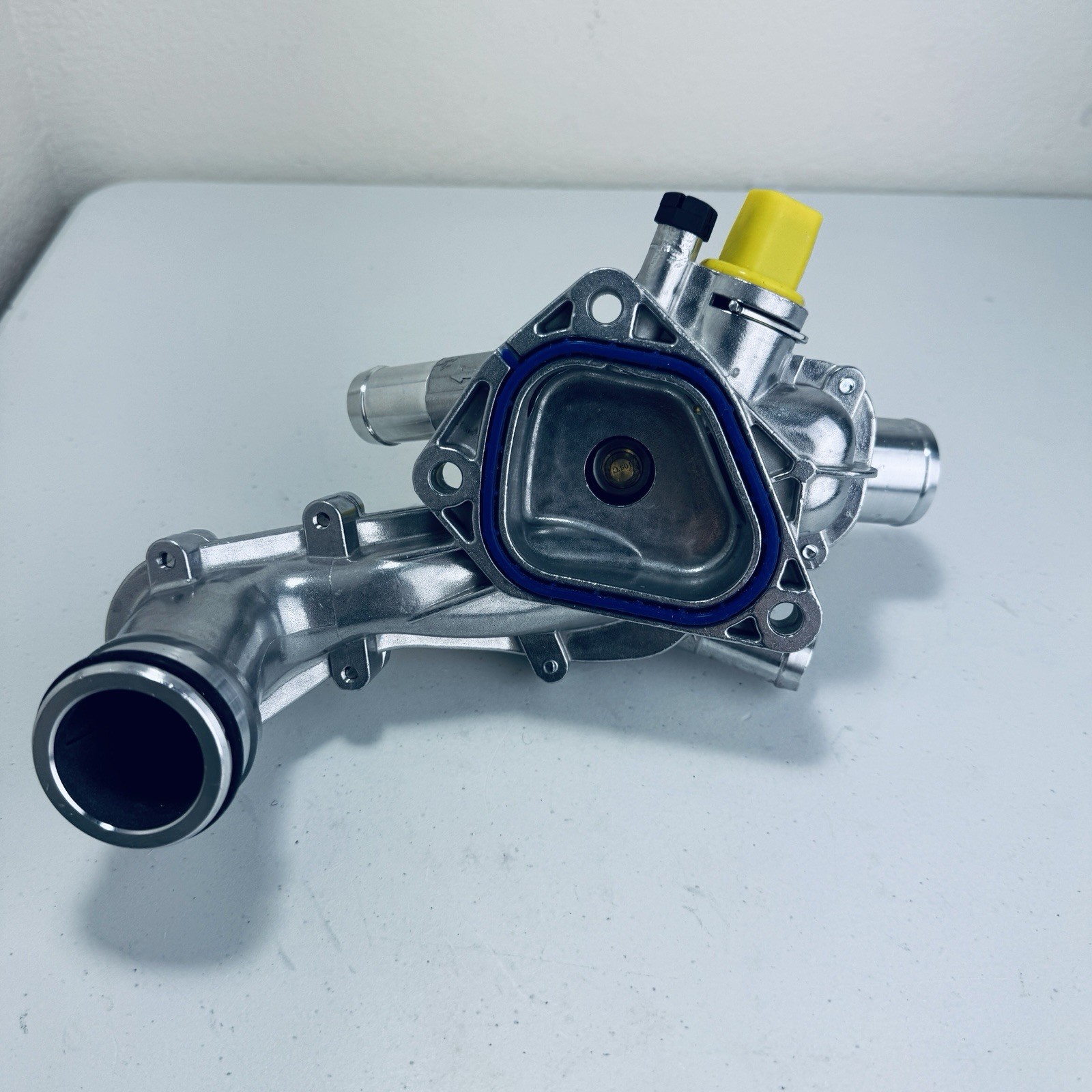 UPGRADE ALUMINUM THERMOSTAT HOUSING ASSEMBLY FOR 2007-2013 MINI COOPER L4 1.6L