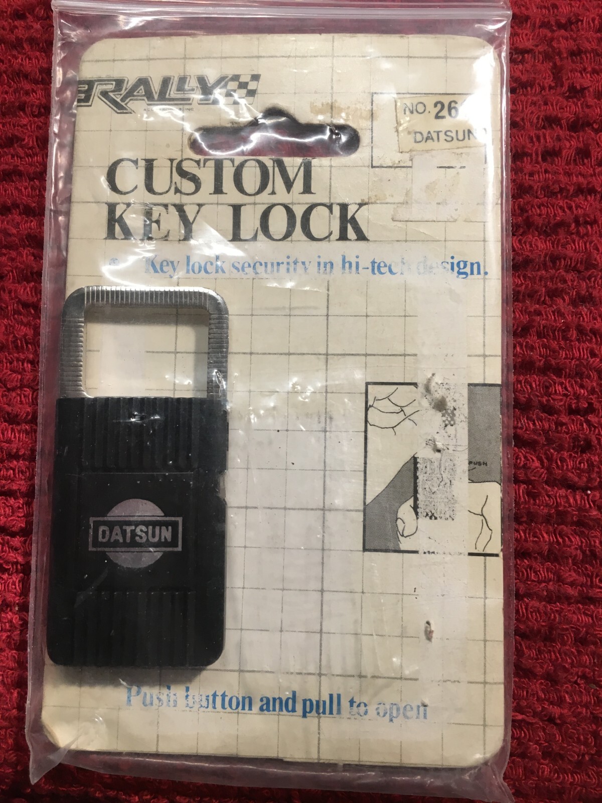 Vintage NOS 1980\'s Metal Datsun Key Fob/Chain - 2.5\ Vintage NOS 1980\'s Metal Datsun Key Fob/Chain - 2.5\