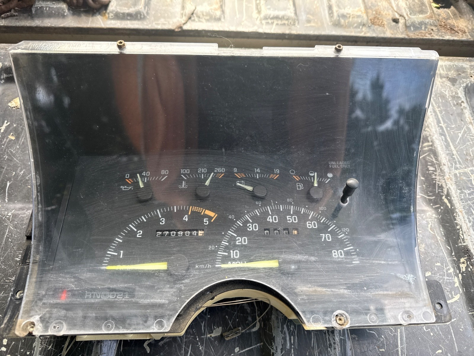 1988 - 1994 Chevrolet Silverado Cheyenne GMC Sierra OEM Instrument Gauge Cluster