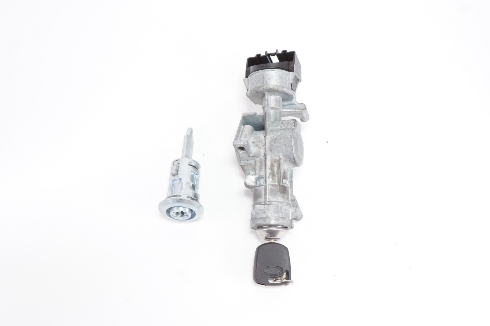FORD TRANSIT CONNECT Ignition Switch Cylinder Key Set OEM 2010 - 2013