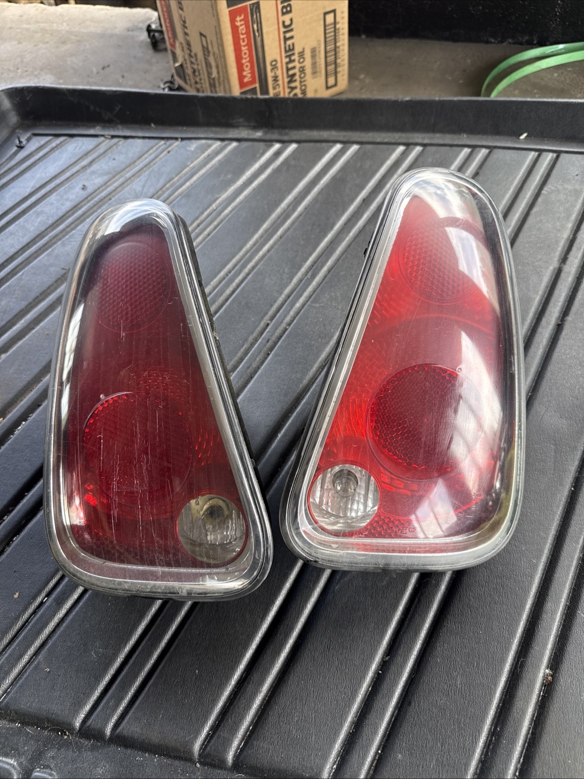 MINI COOPER Tail Lights 2004-2006