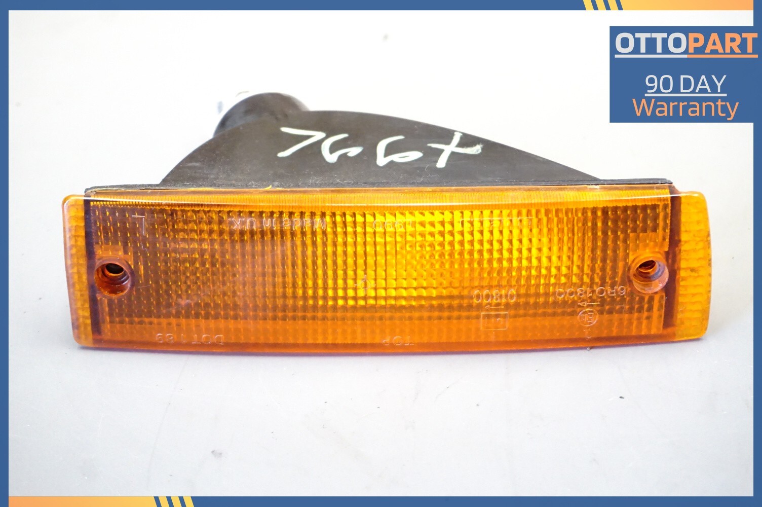 1986-1991 Jaguar XJS Front Right Passenger Side Direction Indicator Lamp Oem