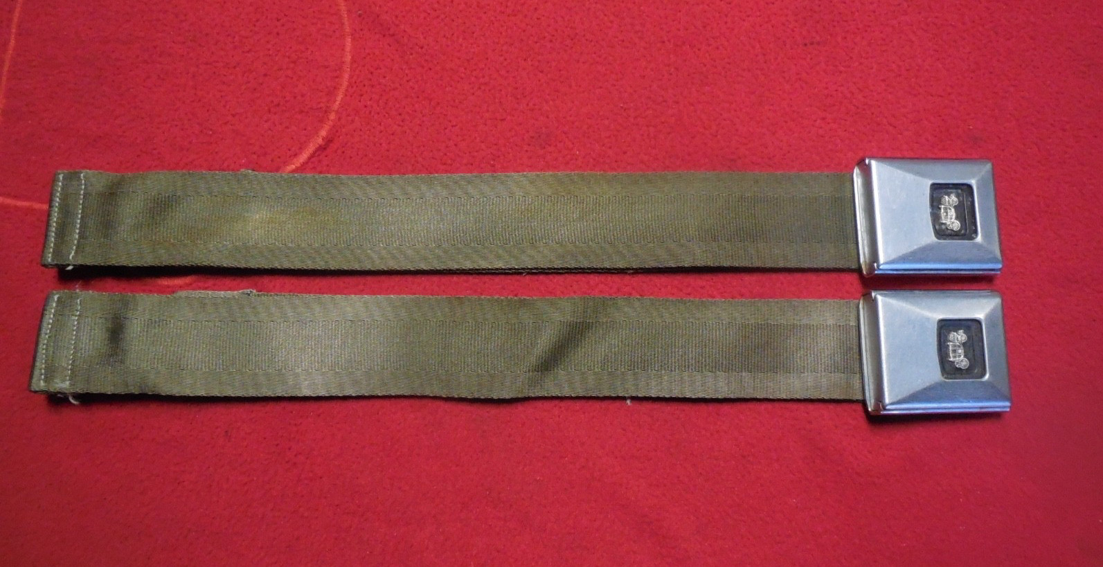 1966 - 67 Chevelle 442 GTO GS SS 396 deluxe carriage gold buckle side seat belts