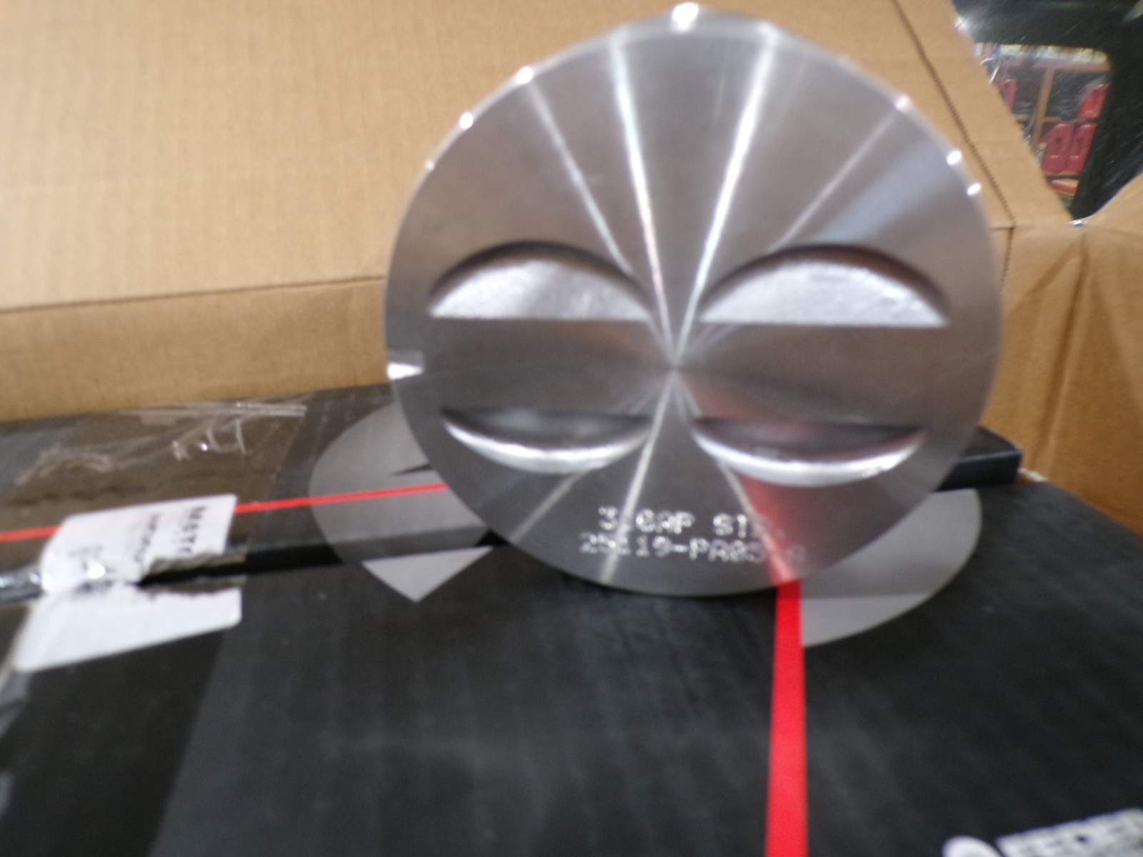 Sealed Power 310AP 4.00 in piston standard bore size Flat top for 327 Chevrolet Sealed Power 310AP 4.00 in piston standard bore size Flat top for 327 Chevrolet